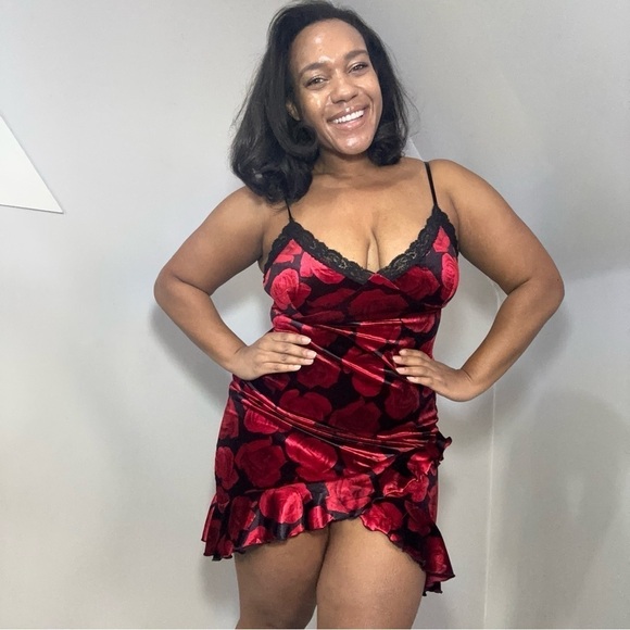 Vintage Hot Kiss red velvet mini dress whimsigoth roses lace lingerie V Day Y2K - Picture 5 of 12